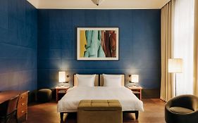 Boutique Hotel Chateau Royal  5*